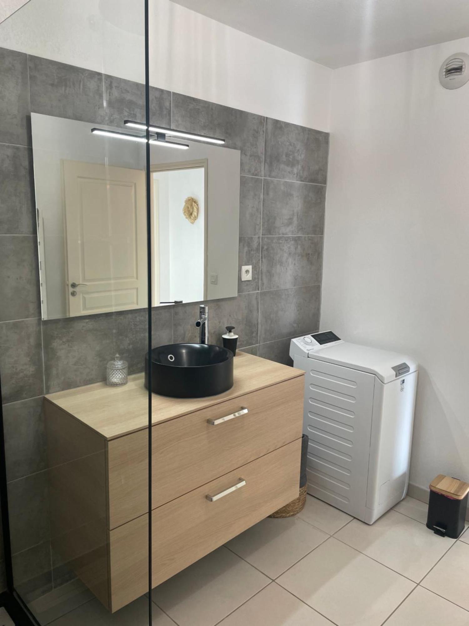 Appartement T3 Climatise,Balcon, Classe 3 Etoiles 勒宝洛 外观 照片